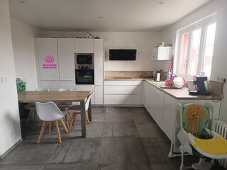  Maison  vendre 4 pices 90 m