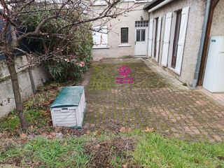  Maison  vendre 4 pices 75 m