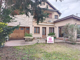  Maison � vendre 8 pi�ces 210 m�