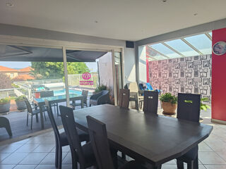  Maison  vendre 7 pices 205 m