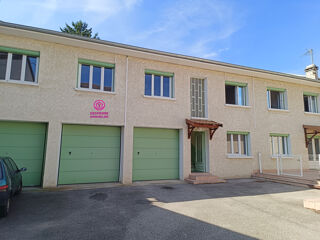  Immeuble � vendre 211 m�