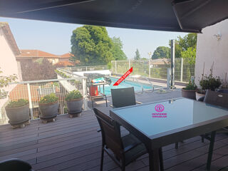  Maison  vendre 7 pices 205 m