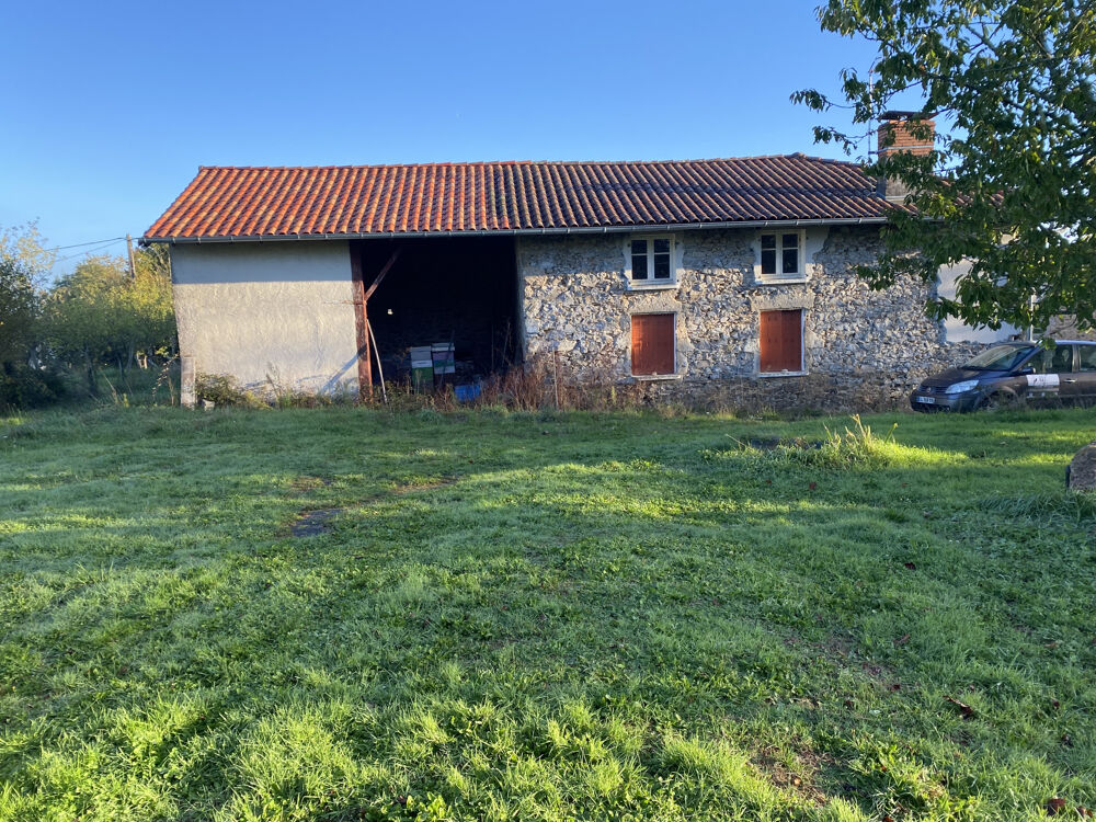 Vente Maison Grande grange de plus de 200m2 � Verneuil sur 2800m2 de terrain Verneuil