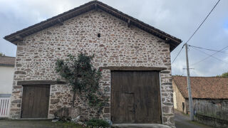 Vente Maison Maison en pierre de caractère 90 m2 avec 4 chambres, garage et terrain à Exideuil sur Vienne Exideuil sur vienne