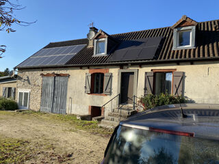  Proprit/chteau  vendre 8 pices 150 m