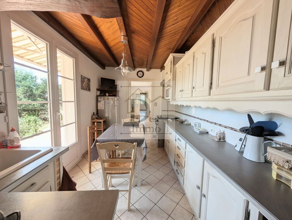 Vente Maison Maison familiale de 140 m2 sur sous-sol complet - Étagnac Etagnac