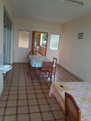  Maison � vendre 9 pi�ces 198 m�