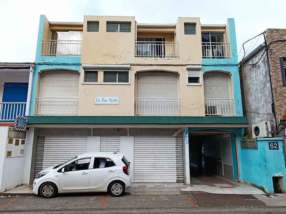   Local 38.88 M2 - TRINITE A VENDRE - 92500€ 