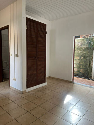  Appartement à louer 1 pièce 15 m²