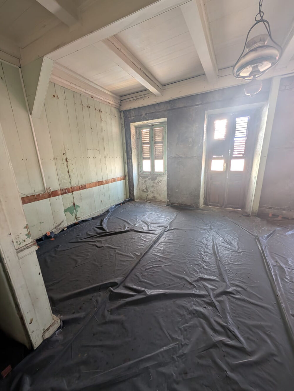 Immeuble à fort potentiel Idéal investisseur Centre-ville de La Trinité - 110 m2