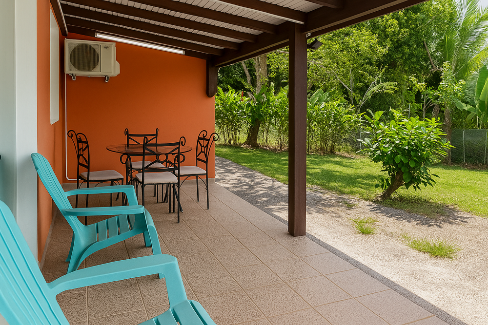   T2 confort avec terrasse et jardin DOM-TOM, La Trinit� (97220)