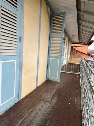  Duplex/triplex � louer 4 pi�ces 97 m� Cayenne