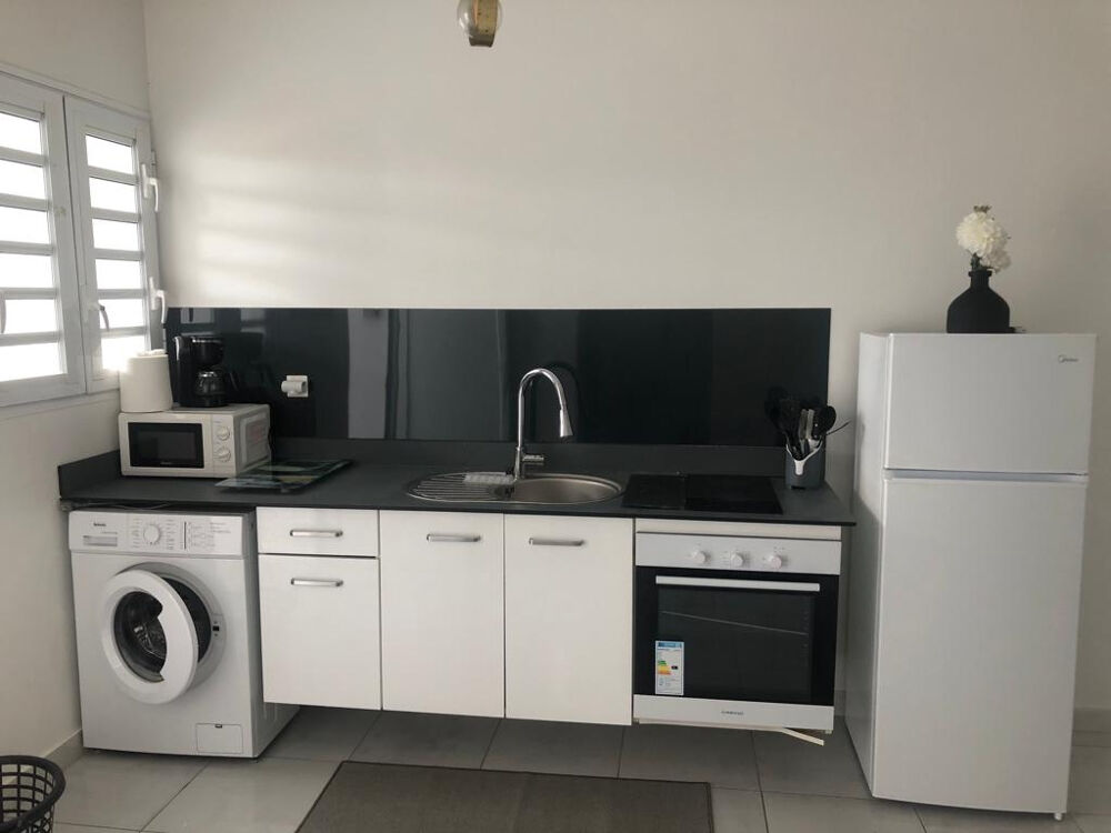 Location Appartement A louer: Appartement T3 meublé Ste luce