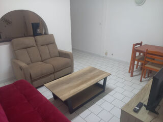  Appartement à louer 2 pièces 44 m²