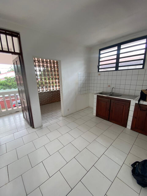  Appartement � louer 4 pi�ces 90 m�