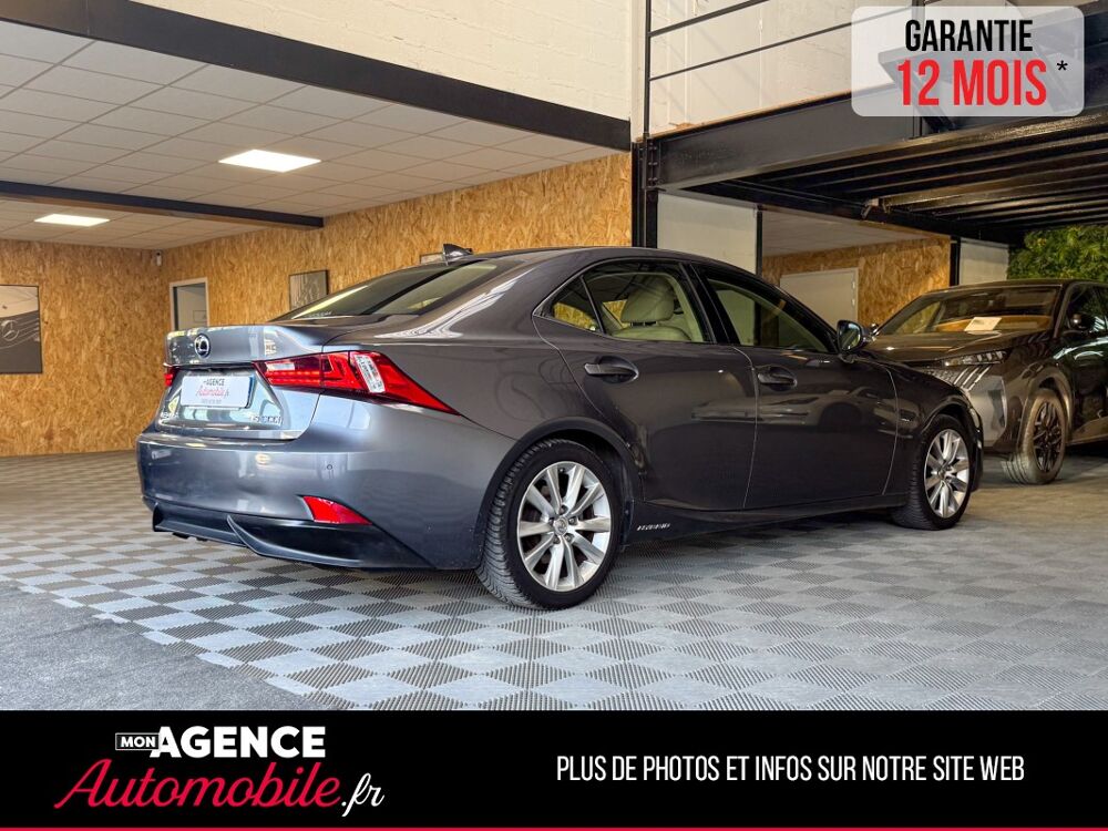 IS III 300H 2.5 HYBRIDE 181 PACK LUXE 2016 occasion 49500 Segr&eacute;
