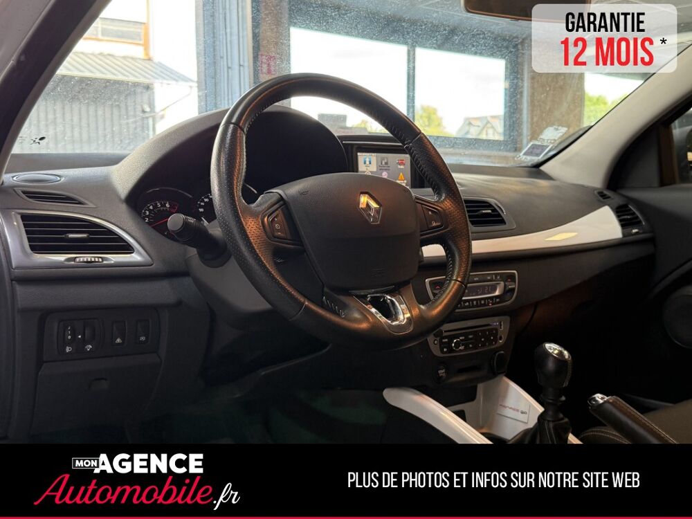 M&eacute;gane III PHASE 2 COUP&Eacute; 1.2 TCE 132 EDITION MONACO GP TOIT PANORAM 2014 occasion 49500 Segr&eacute;