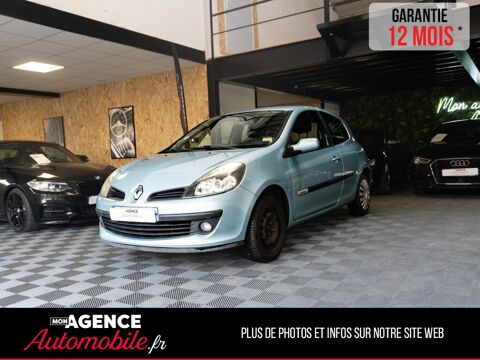 Clio III 1.2 I 75 Cv RIP CURL 2007 occasion 49220 Le Lion-d'Angers