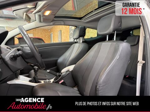 M&eacute;gane III PHASE 2 COUP&Eacute; 1.2 TCE 132 EDITION MONACO GP TOIT PANORAM 2014 occasion 49500 Segr&eacute;