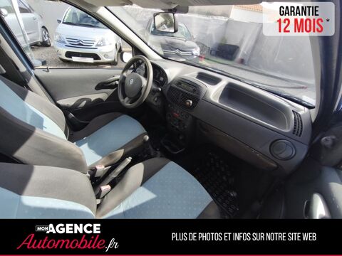 Punto 1.3 JTD Multijet 70 / Garantie 12 Mois 2008 occasion 85340 Les Sables-d'Olonne