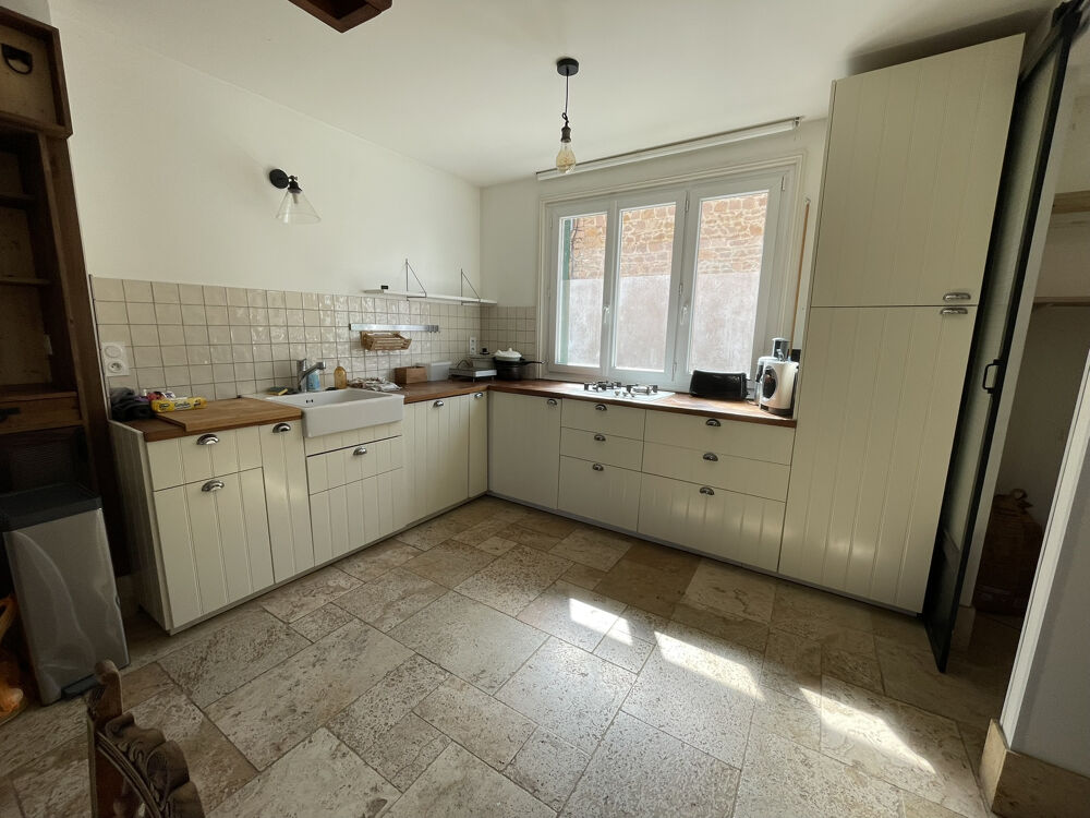 Vente Maison Grande maison en centre ville avec terrain et 4 chambres Amplepuis
