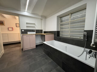  Maison � vendre 8 pi�ces 279 m�