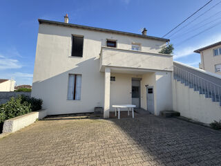 Appartement 4 pièces 95 m² · au Coteau · 95 m² · 109 000 €
