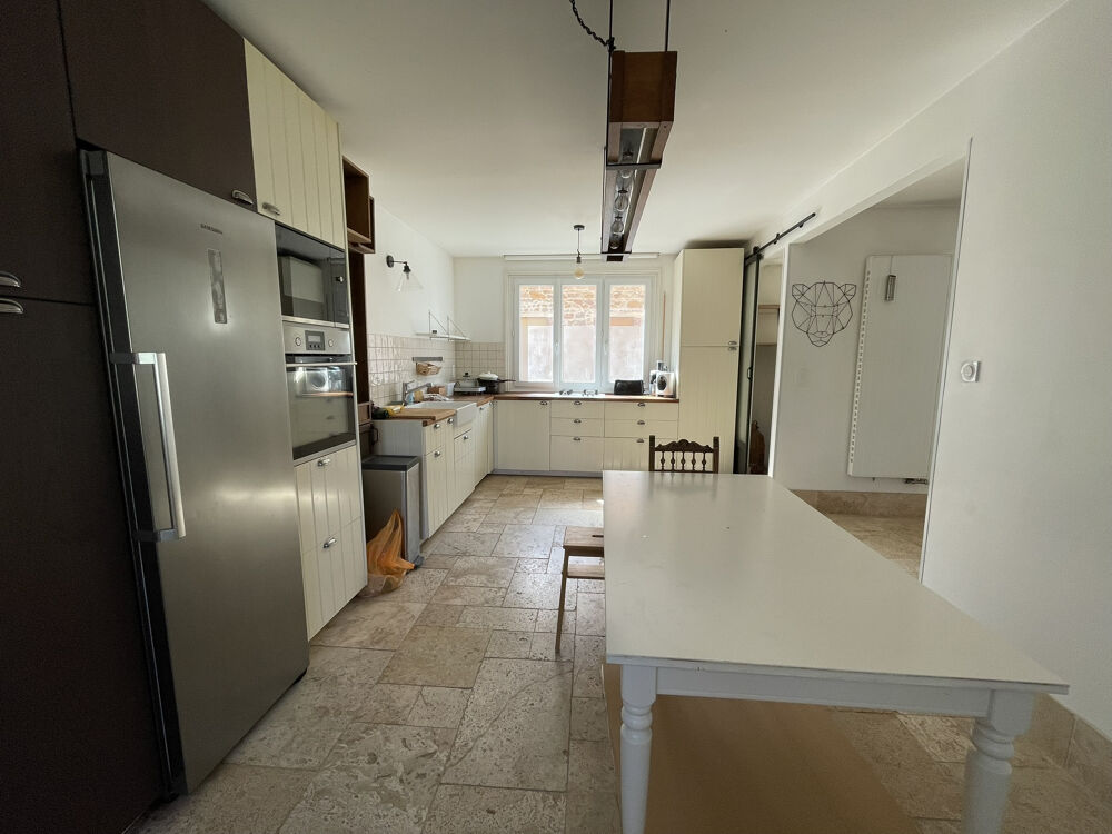 Grande maison en centre ville avec terrain et 4 chambres