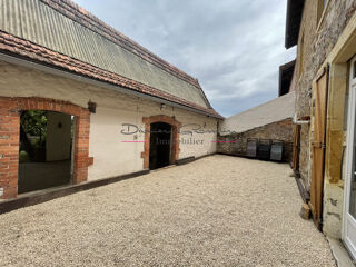  Maison  vendre 8 pices 186 m