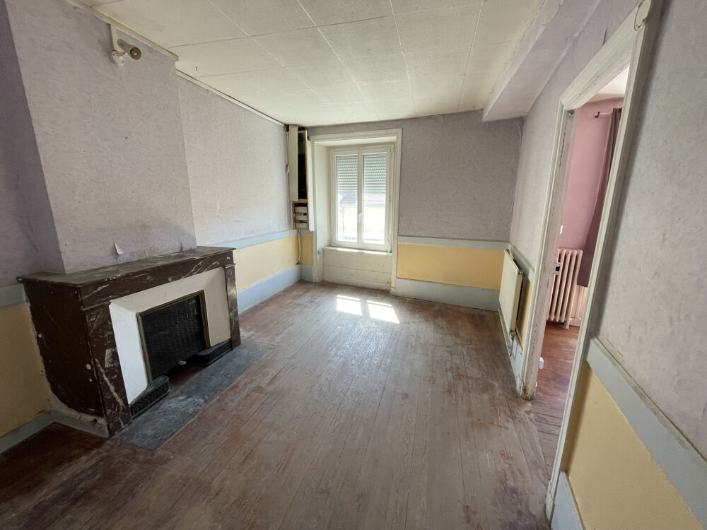 Vente Immeuble Immeuble avec local commercial et appartement Amplepuis