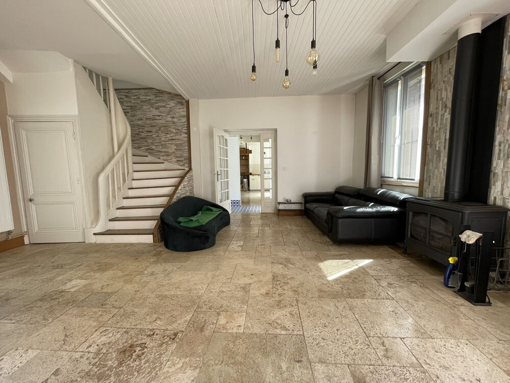 Grande maison en centre ville avec terrain et 4 chambres