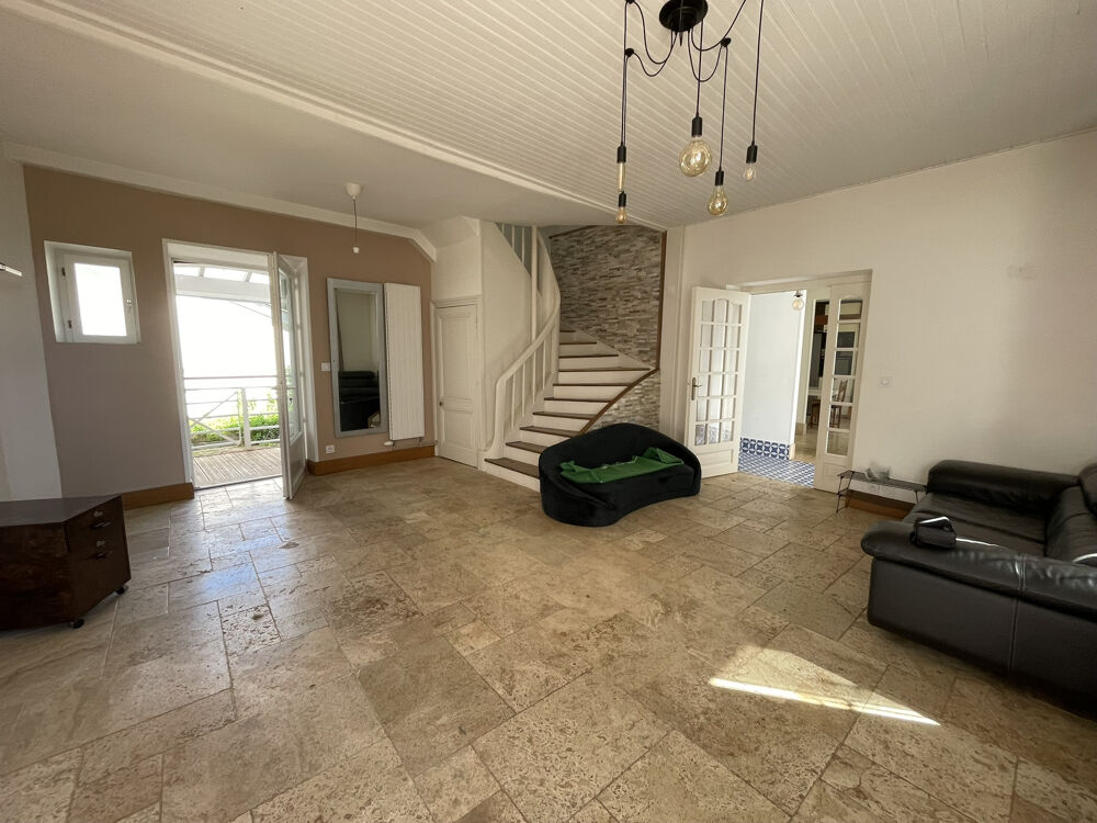 Grande maison en centre ville avec terrain et 4 chambres