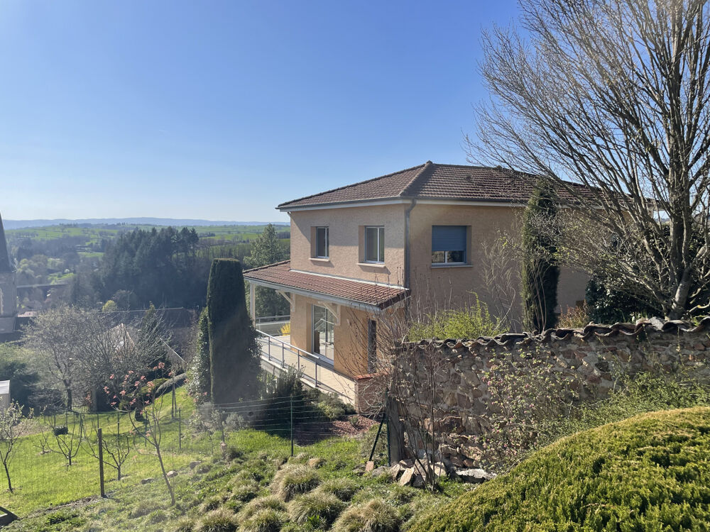 Vente Maison Très belle villa de 2007 avec 2300m2 de terrain Amplepuis