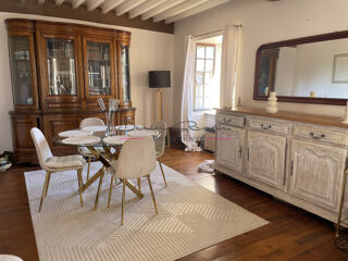 Maison  vendre 6 pices 232 m