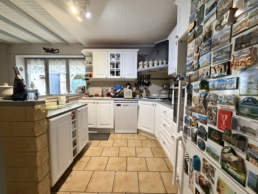 Vente Maison Maison centre ville BOURG DE THIZY avec terrain attenant Thizy les bourgs