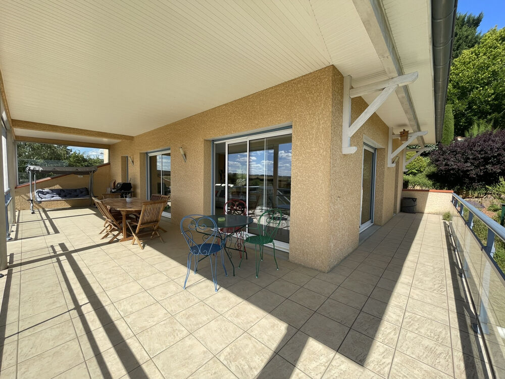 Vente Maison Très belle villa de 2007 avec 2300m2 de terrain Amplepuis