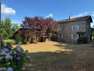  Propriété/château à vendre 8 pièces 256 m²