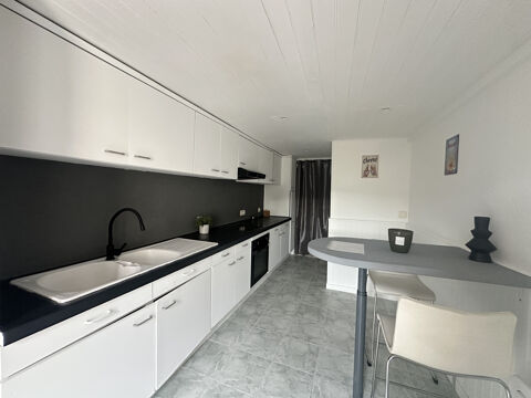   MAISON D'HABITATION AVEC TERRASSE ET CAVE Maison - 5 pi�ce(s) - 80 m�