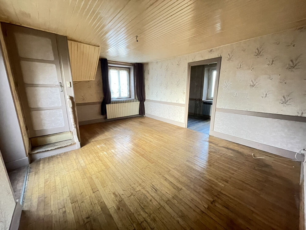 Maison 4 pièces 94 m² · à Cublize · 94 m² · 69 000 €