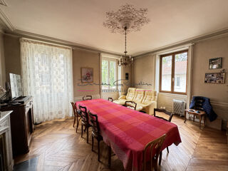  Maison  vendre 8 pices 229 m