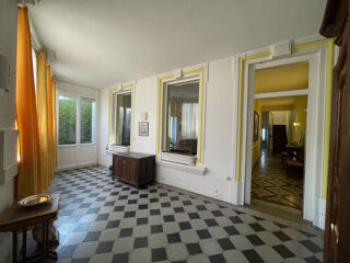  Propri�t�/ch�teau � vendre 11 pi�ces 240 m�