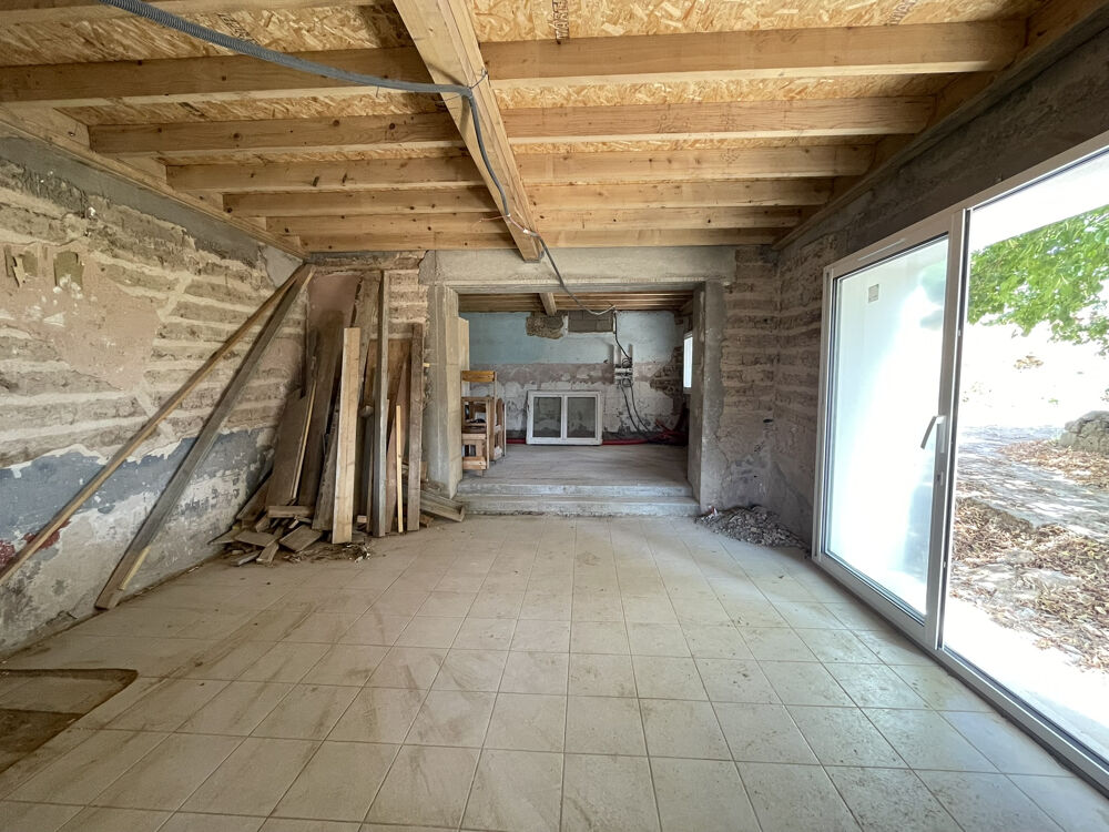 Vente Maison Maison à rénover avec grand terrain attenant en pleine campagne Charlieu