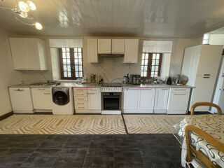  Maison  vendre 6 pices 232 m