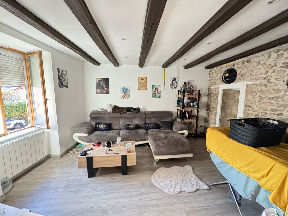 Appartement centre ville AMPLEPUIS