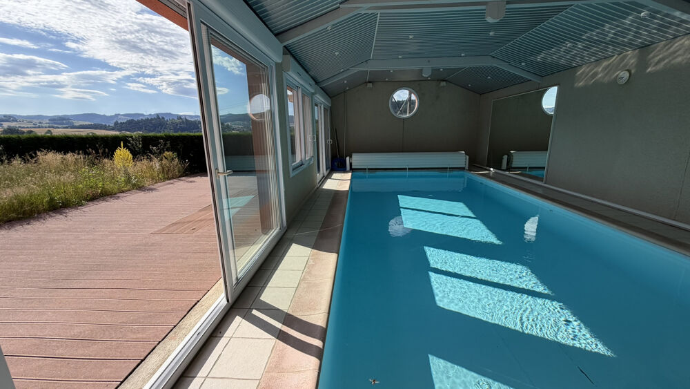 Villa Plain pied avec piscine intérieure