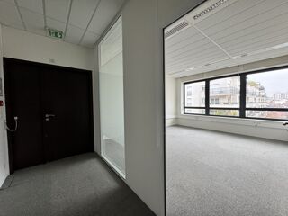  Locaux d'activité - A LOUER - 178 m² non divisibles Rosny sous bois