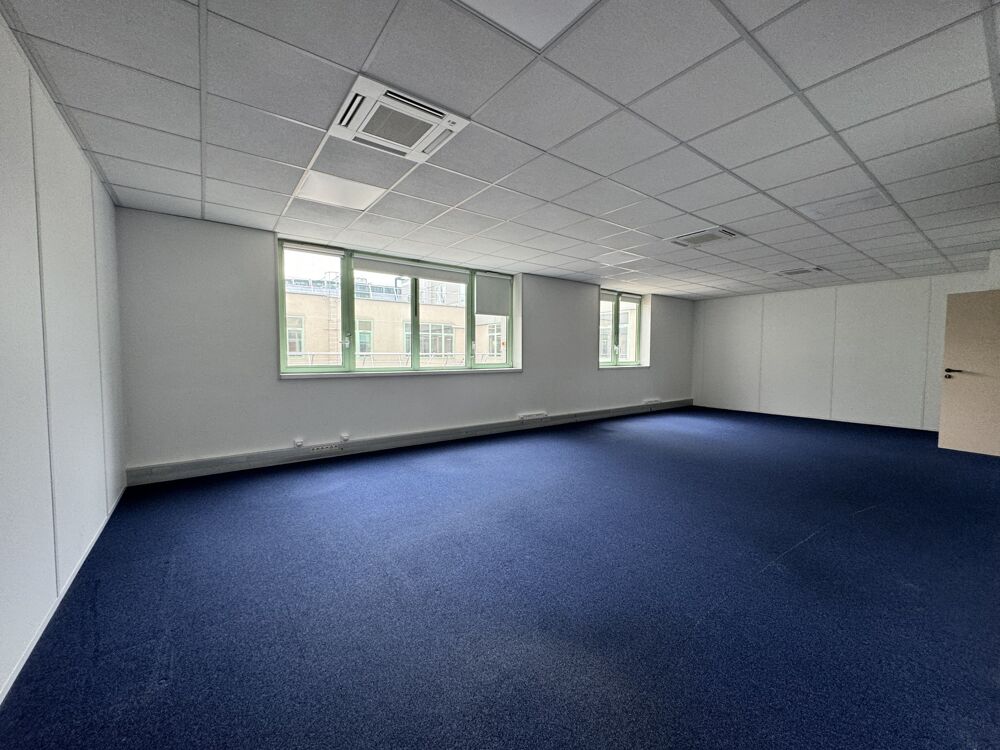   Bureaux - A LOUER - 297 m² non divisibles Pantin