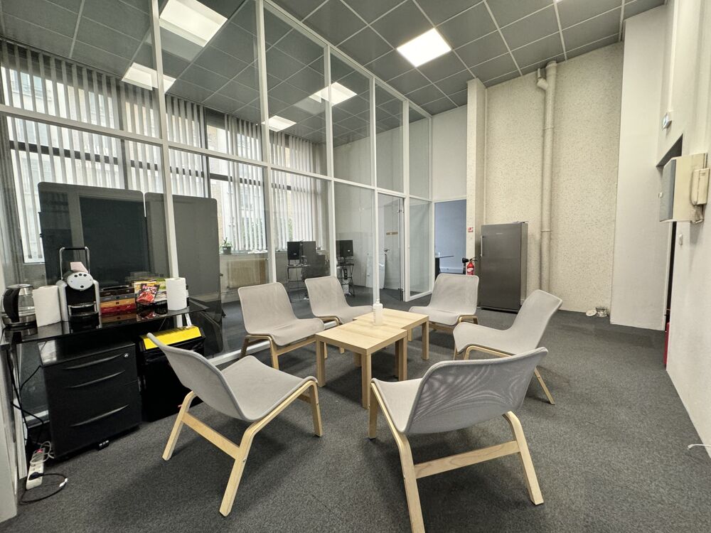   Bureaux - A LOUER - 120 m² non divisibles Montreuil