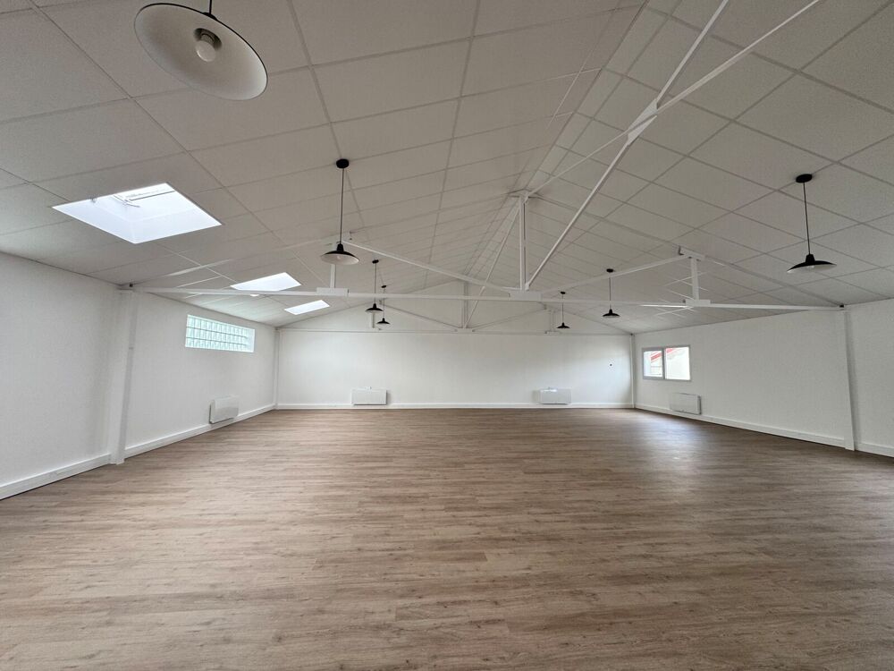   Bureaux - A LOUER - 282 m² non divisibles 