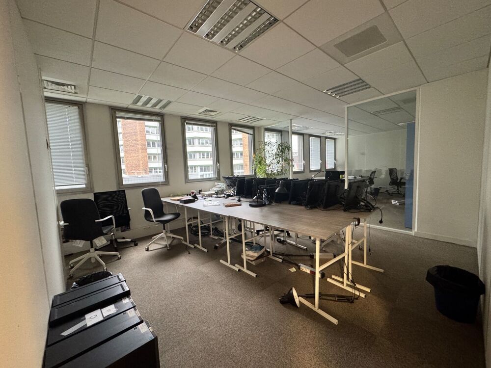   Bureaux - A VENDRE - 331 m² non divisibles Montreuil